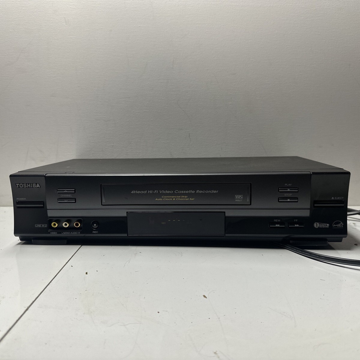 TOSHIBA W627 VHS VCR