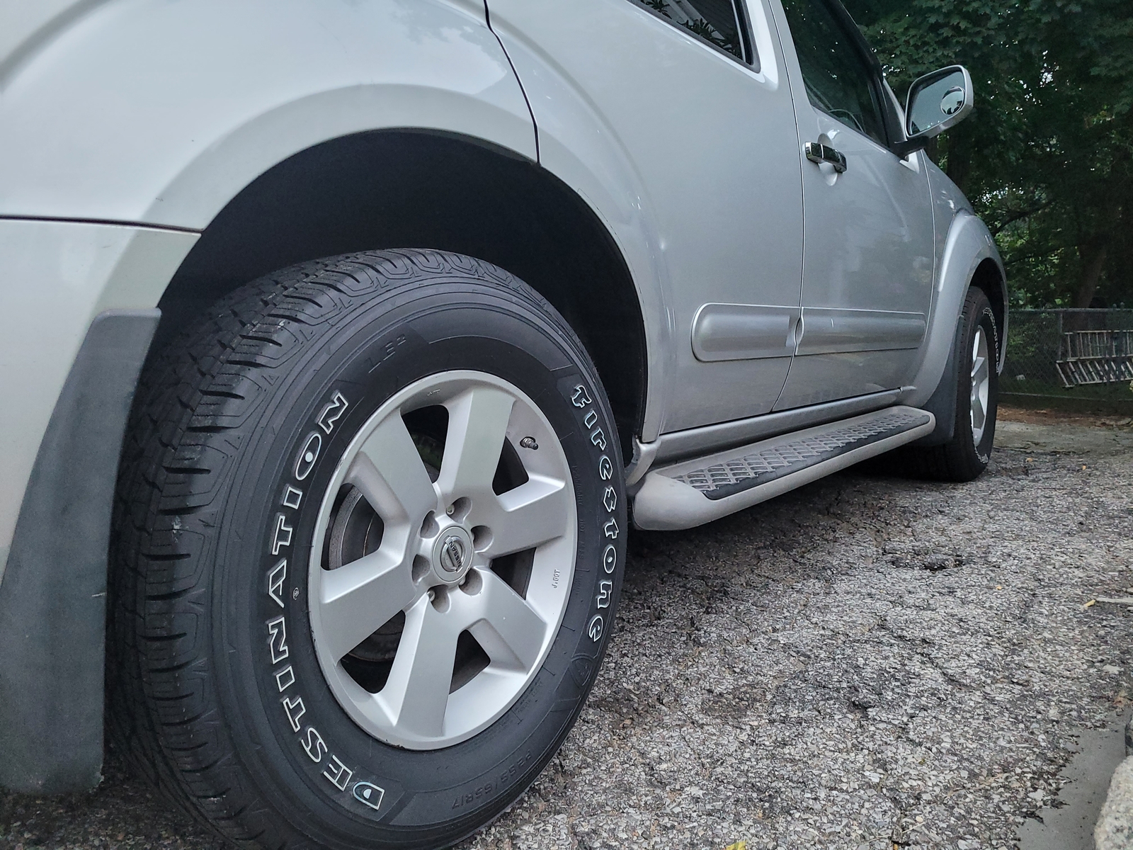 Firestone Destination 265/65/R17 TIre Good condition