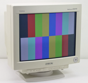 Sony GDM-400PS - Display - CRT - 19