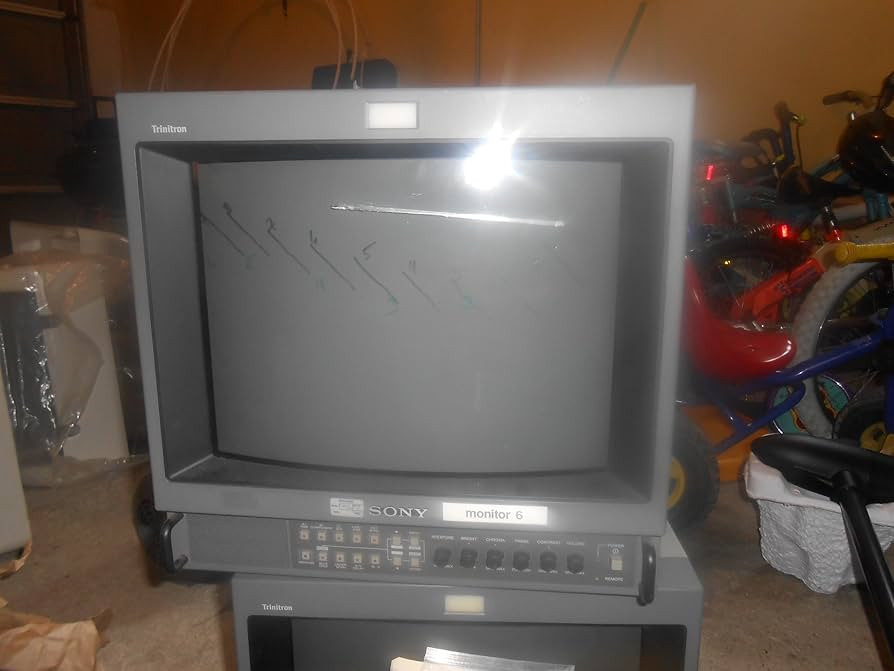 Sony PVM-1351Q HR Trinitron CRT Broadcast Video Monitor 13"