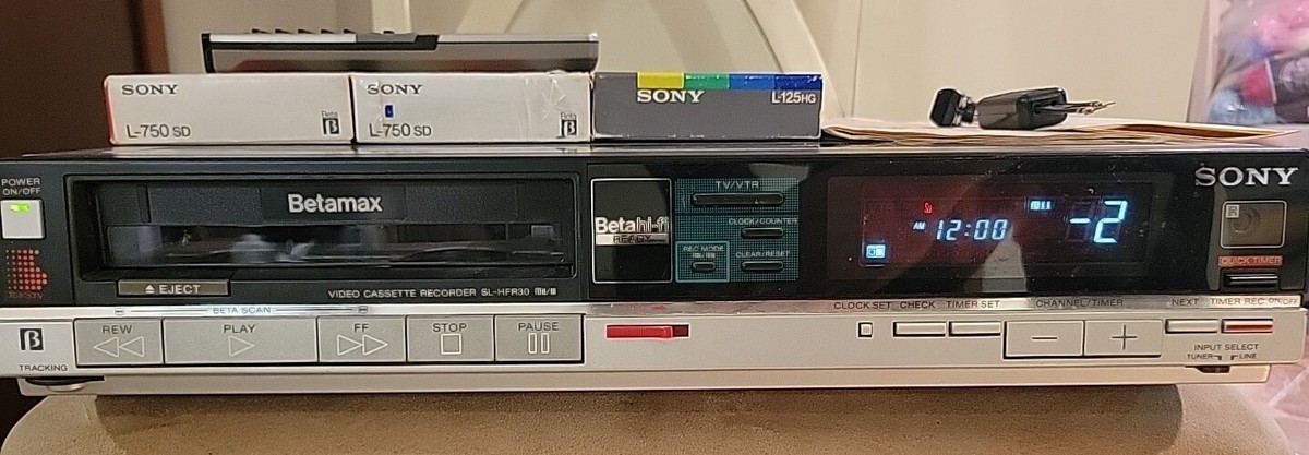 SONY - Betamax - Video Cassette Recorder - SL-HFR60